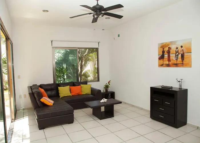 Сasa de vacaciones Beautiful Private For 16 Pax With Garden, Bbq And Pool, Playa del Carmen