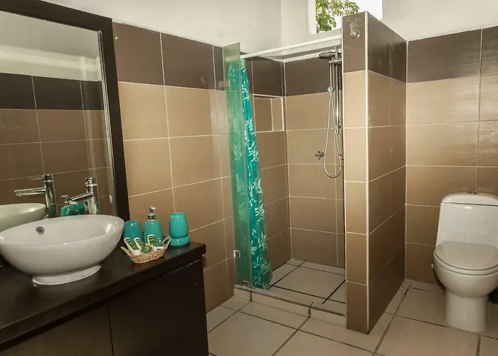 Beautiful Private For 16 Pax With Garden, Bbq And Pool, Playa del Carmen