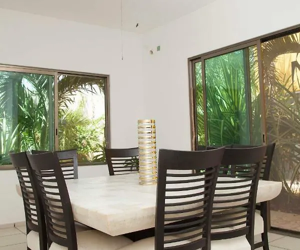Beautiful Private For 16 Pax With Garden, Bbq And Pool, * Playa del Carmen