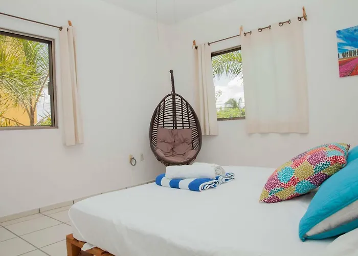 Beautiful Private For 16 Pax With Garden, Bbq And Pool, Сasa de vacaciones Playa del Carmen