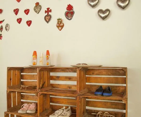 Beautiful Private For 16 Pax With Garden, Bbq And Pool, Сasa de vacaciones