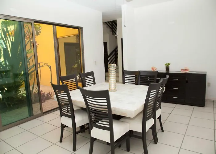 Beautiful Private For 16 Pax With Garden, Bbq And Pool, Holiday home